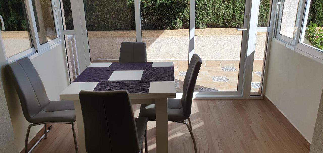 Ferienwohnung Torrevieja Exterior foto
